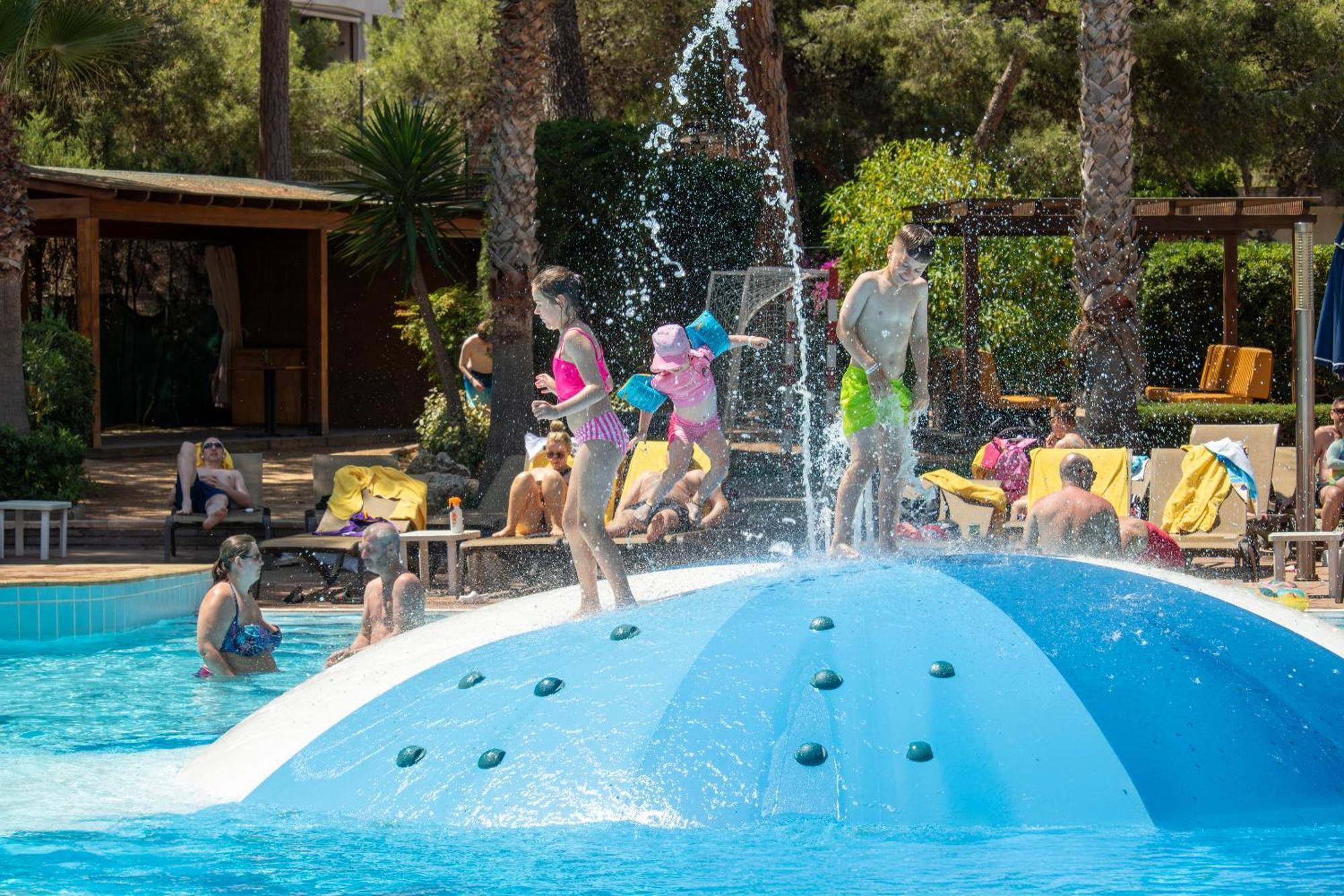 Golden Avenida Family 4* Salou