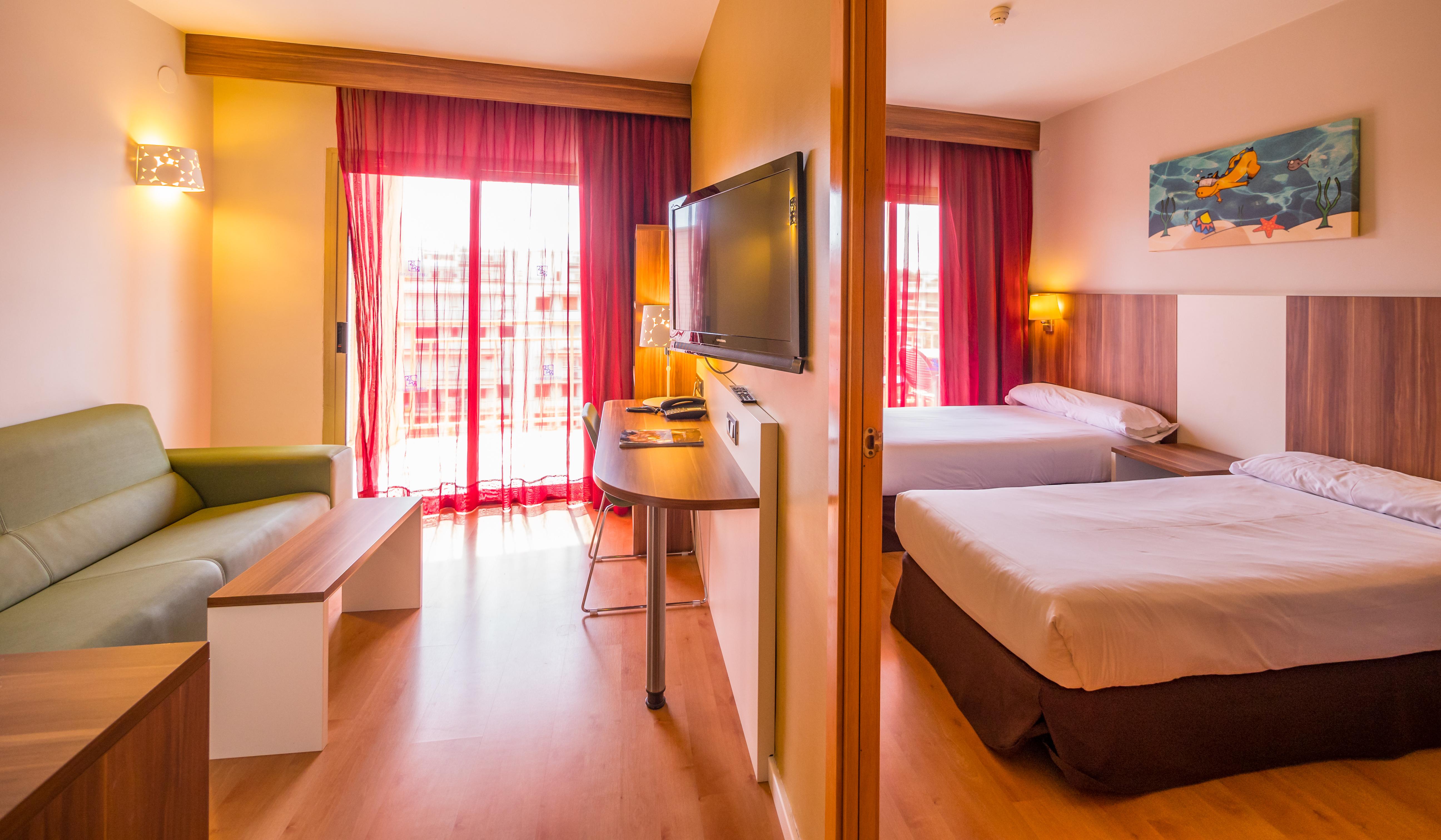 Golden Avenida Family 4* Hotel Salou