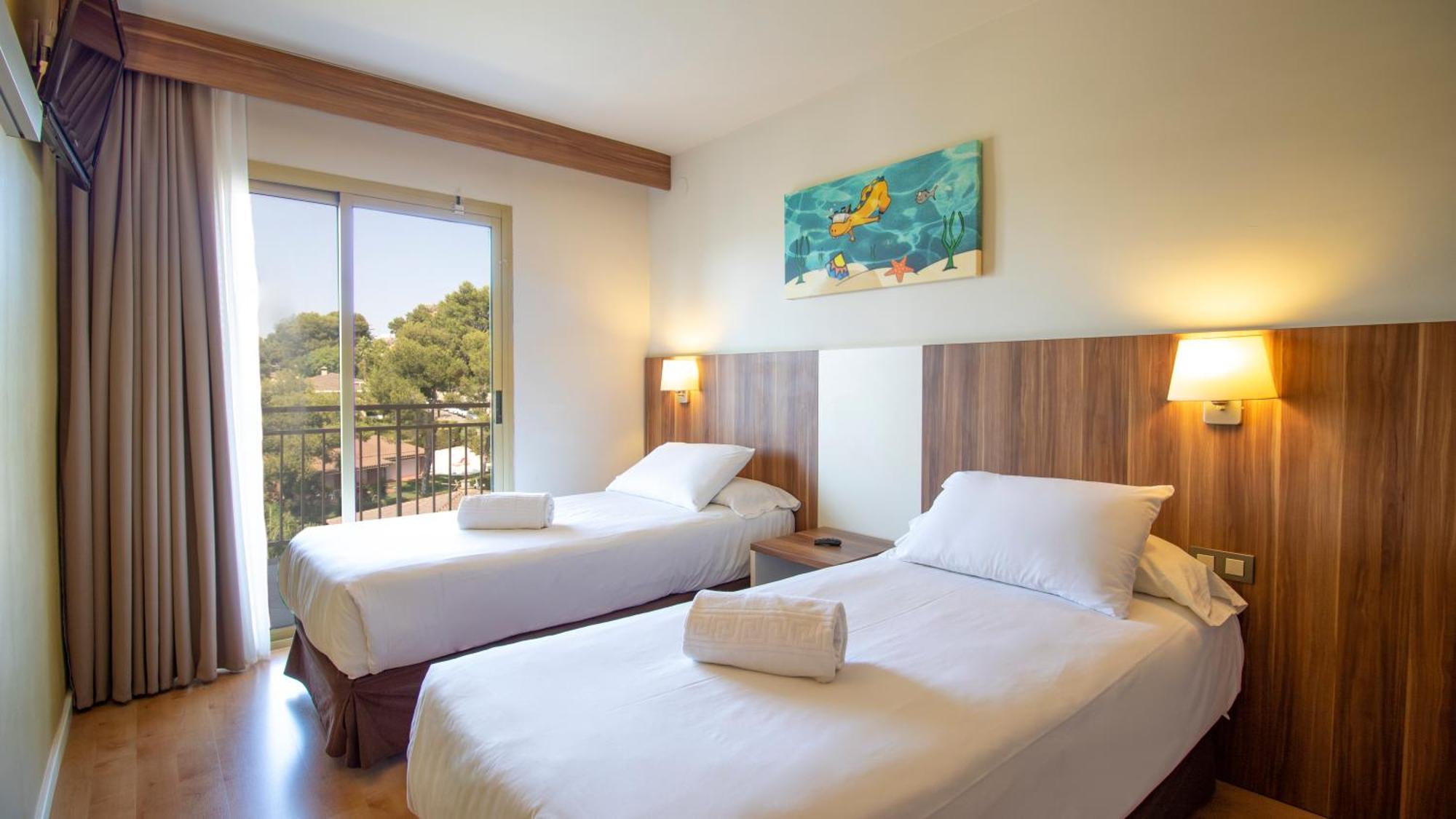 Golden Avenida Family 4* 4* Salou