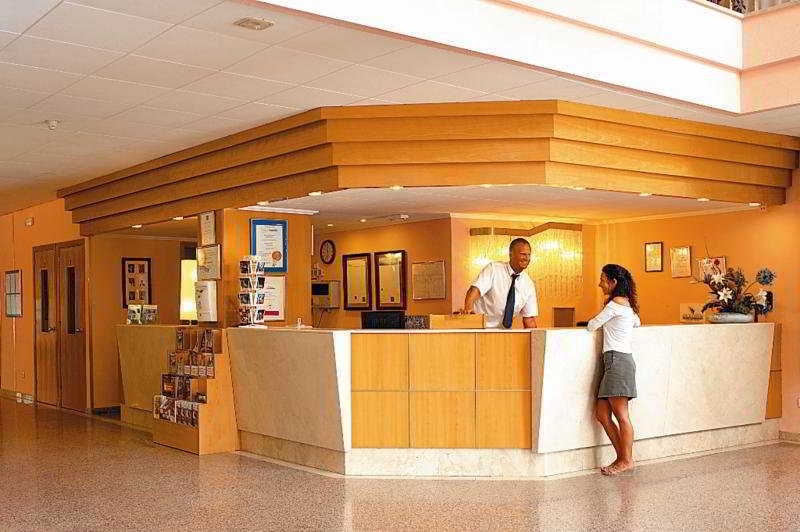 Golden Avenida Family 4* Hotel